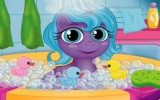 Küçük Pony Banyoda